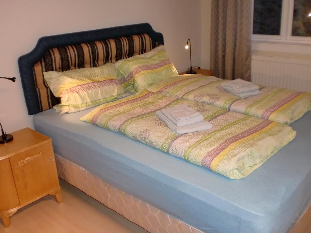 Guesthouse Tilraun بلونديوس الغرفة الصورة